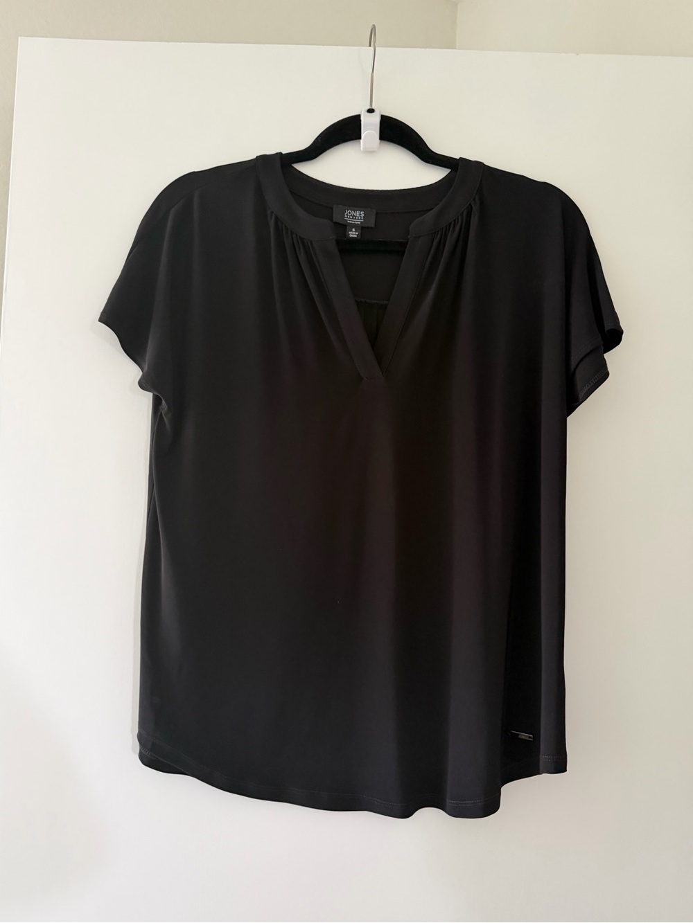 NWOT Jones New York Black Blouse M